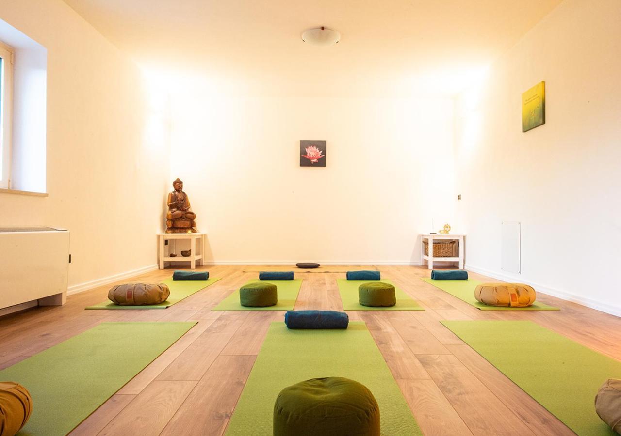 Casa Amrita, Yoga B&B 테라모 외부 사진